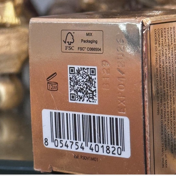 Dolce&Gabbana everlast foundation 01N Light brand new - Picture 5 of 5